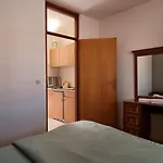 Apartament Mark - 10 M From Sea Medulin